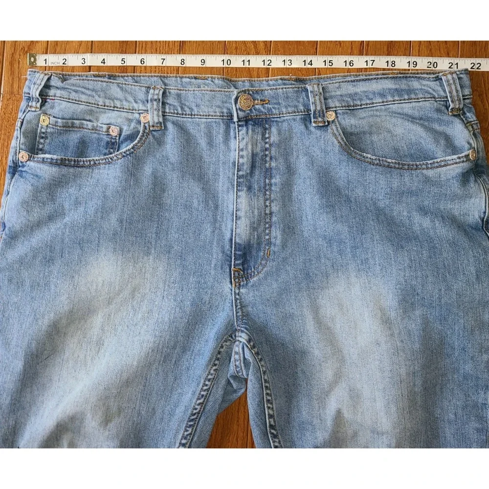 True Nation by‎ DXL Wild Pride Jeans Mens 44x30 Tapered Fit Distressed Denim NEW